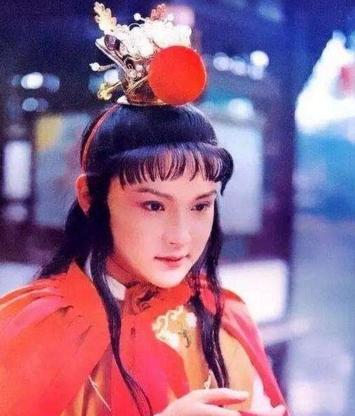 最新爆料彭小冉是谁啊图片,揭秘网络热议人物背后的故事 第2张 最新爆料彭小冉是谁啊图片,揭秘网络热议人物背后的故事 第2张